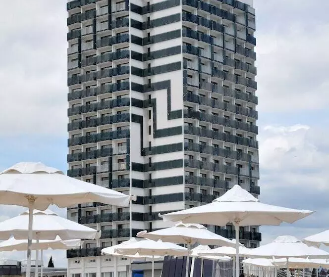 酒店 Burgas Beach