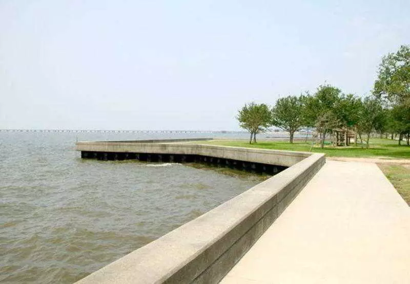 ホテル Courtyard By Marriott Covington / Mandeville