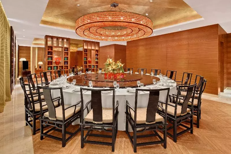 Hotel Crowne Plaza Sanya City Center, An Ihg