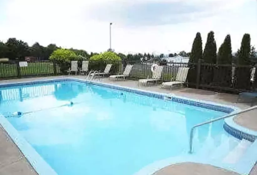 ホテル Days Inn By Wyndham Montmagny