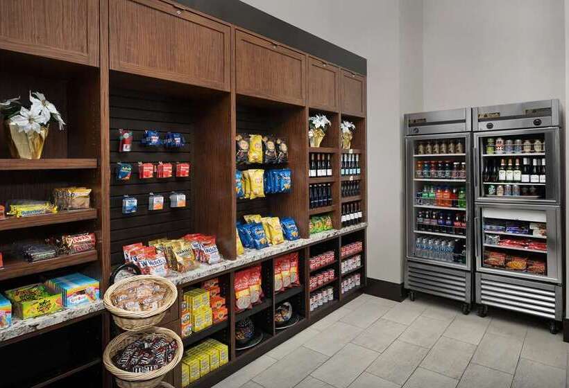 בית מלון כפרי Embassy Suites Springfield