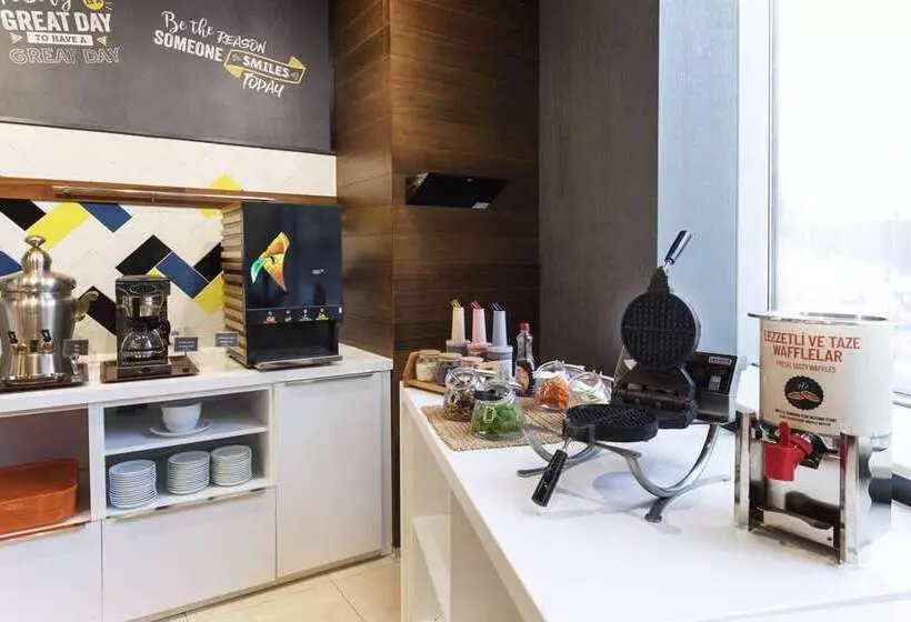 Hotel Hampton By Hilton Istanbul Kayasehir