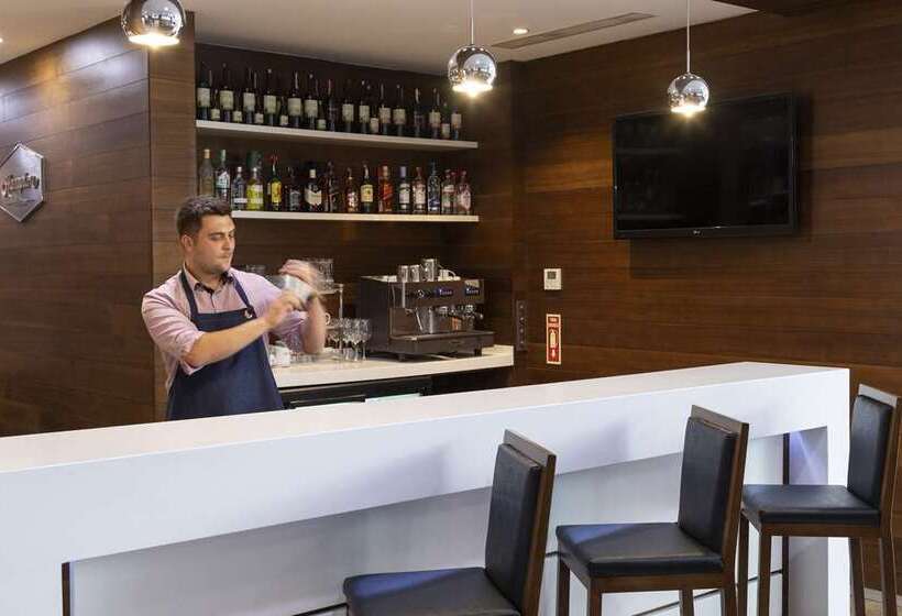 Hotel Hampton By Hilton Istanbul Kayasehir