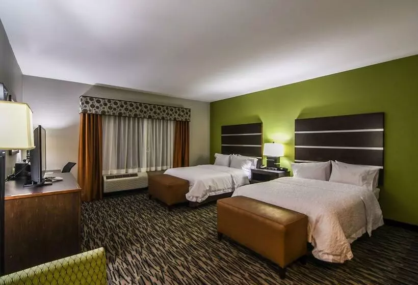 Отель Hampton Inn Foley