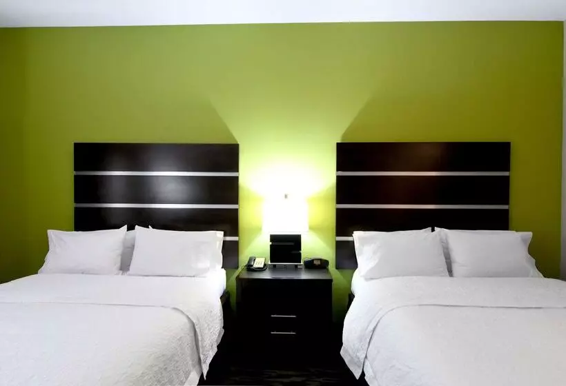 Отель Hampton Inn Foley