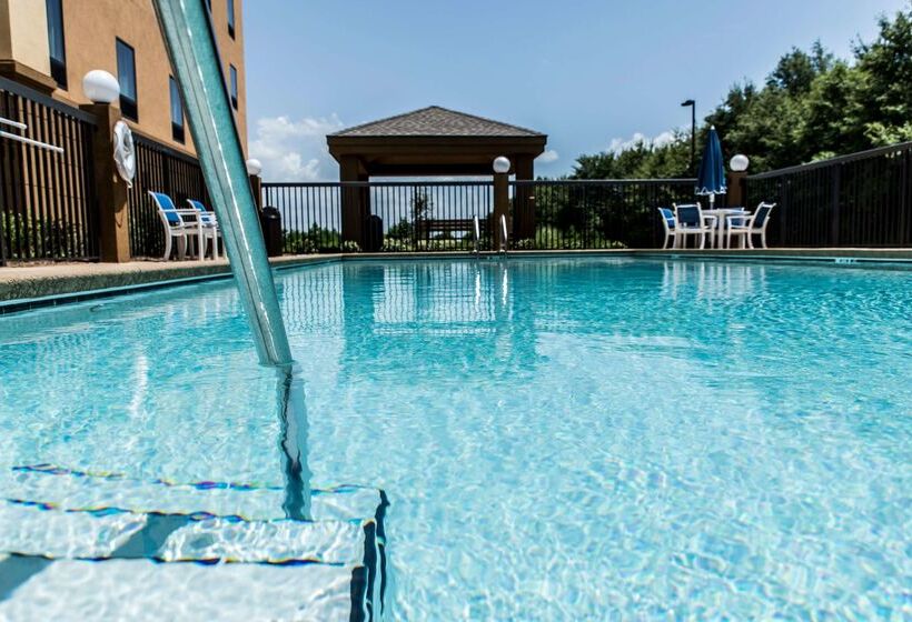 فندق Hampton Inn Foley