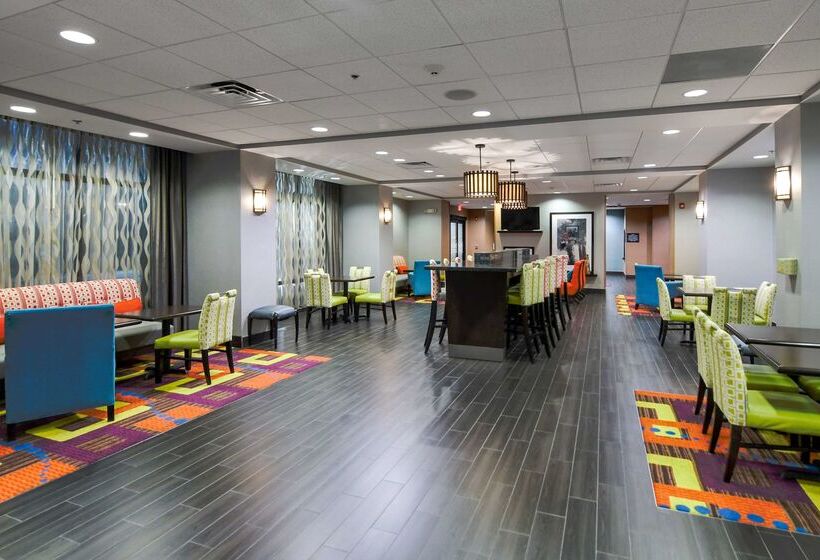 فندق Hampton Inn Foley