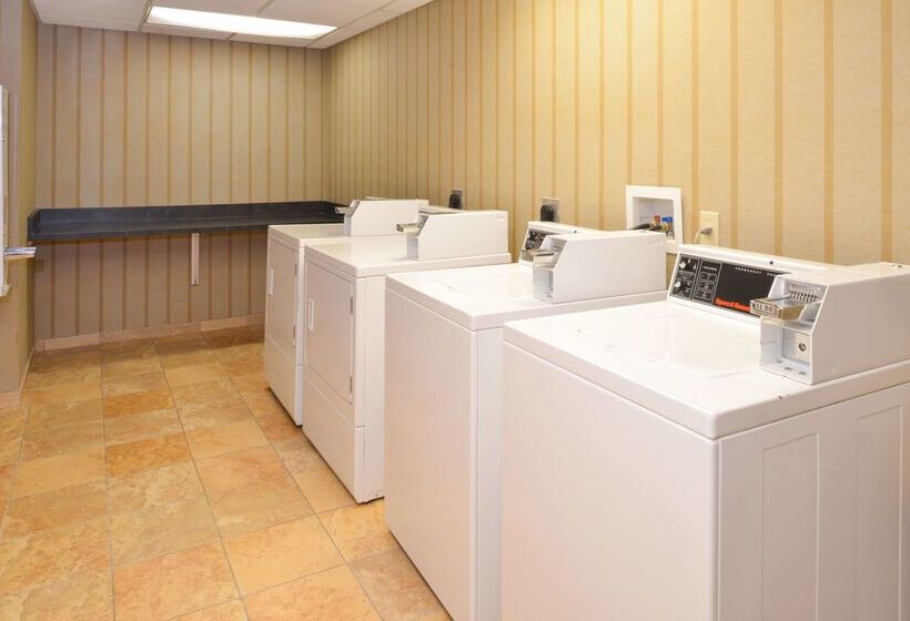 בית מלון כפרי Hampton Inn & Suites Salisbury/fruitland