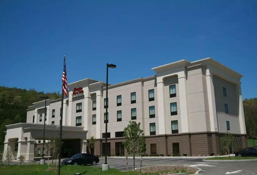 酒店 Hampton Inn & Suites Warren