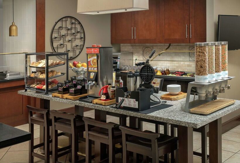 فندق Hilton Garden Inn Odessa