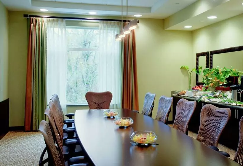 فندق Hilton Garden Inn Seattle/bothell