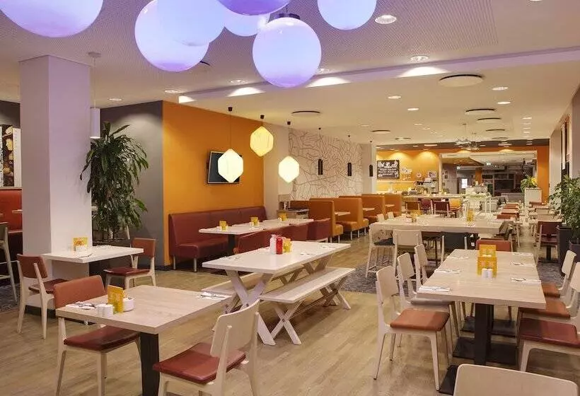 Hotelli Holiday Inn Berlin City East Side, An Ihg