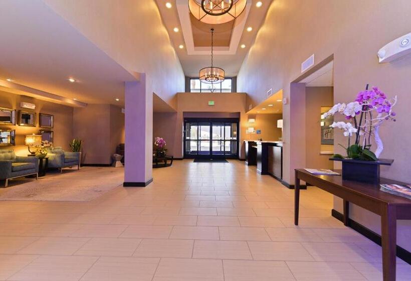 فندق Holiday Inn Express & Suites Indio   Coachella Valley, An Ihg