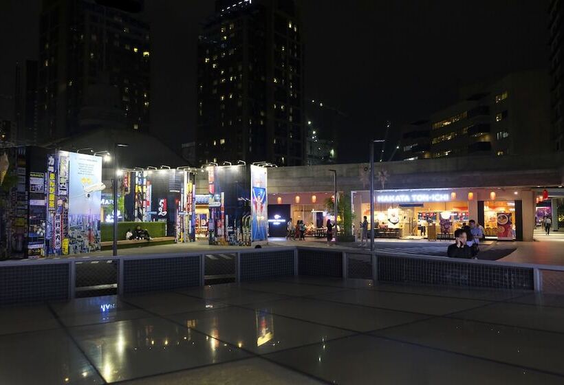 Hotel Holiday Inn & Suites Makati, An Ihg