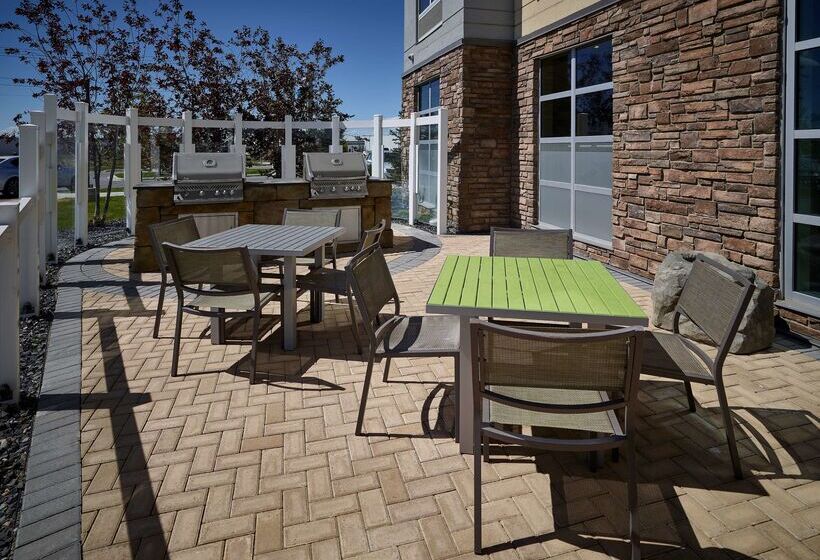 Szálloda Homewood Suites By Hilton Calgary Airport, Alberta, Canada