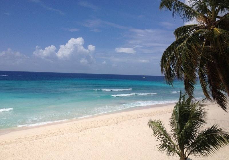 هتل Infinity On The Beach