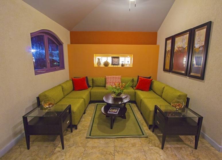 هتل Infinity On The Beach