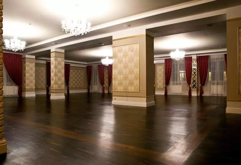 호텔 Korona Spa & Wellness