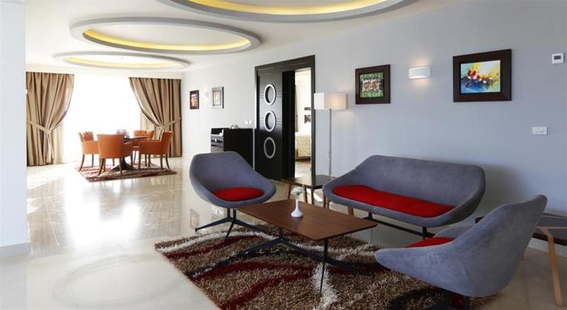 هتل Pickalbatros White Beach Resort  Hurghada