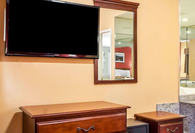 فندق Rodeway Inn