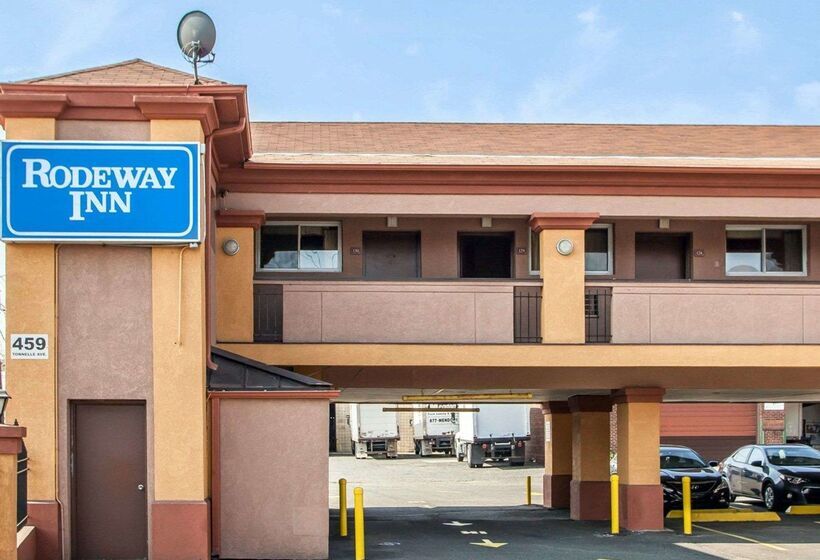فندق Rodeway Inn