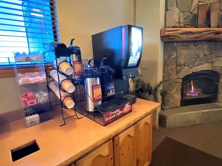 فندق Tahoe Lakeshore Lodge & Spa