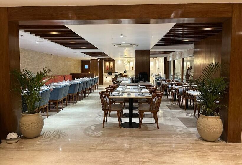 هتل The India At Big Bend