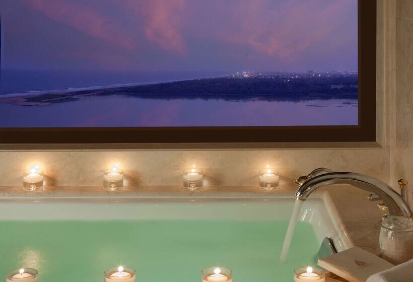 فندق The Leela Palace Chennai