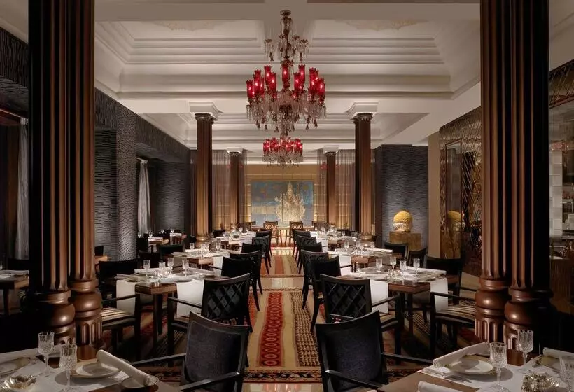 هتل The Leela Palace Chennai