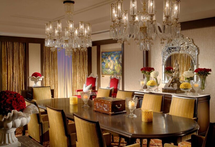 فندق The Leela Palace Chennai