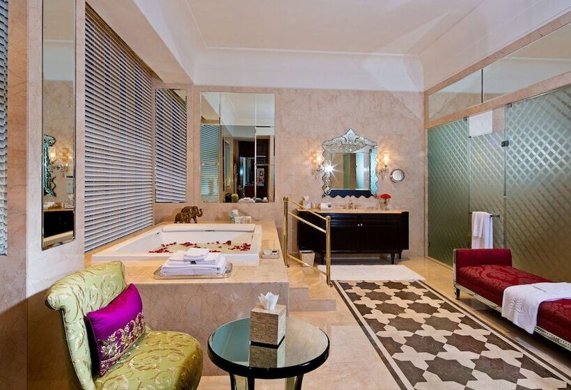 فندق The Leela Palace Chennai