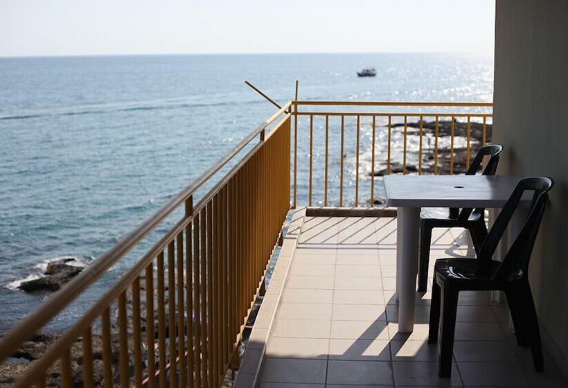 בית מלון כפרי Yali