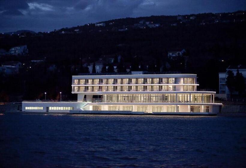 Luxury Hotel Amabilis