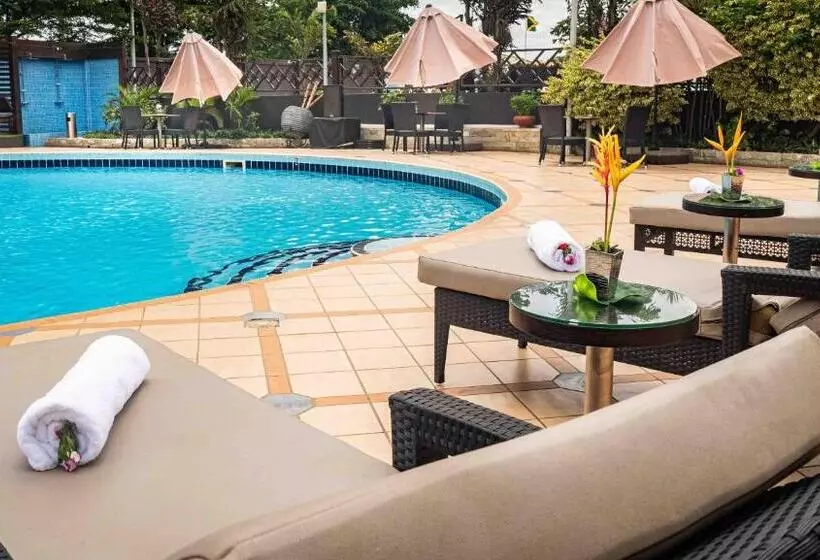 Oak Plaza Hotels East Airport