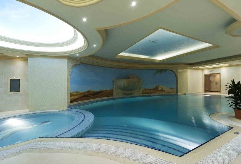 اقامتگاه Magnum Hotel & Suites West Bay