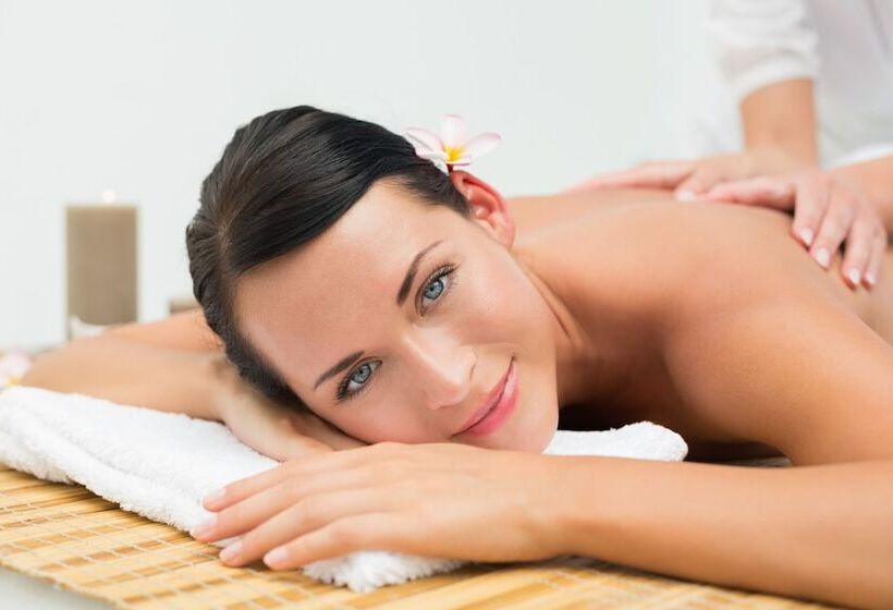 اقامتگاه Magnum Hotel & Suites West Bay