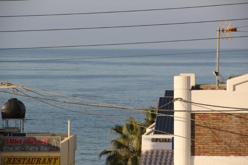 Stefania Studios By Estia