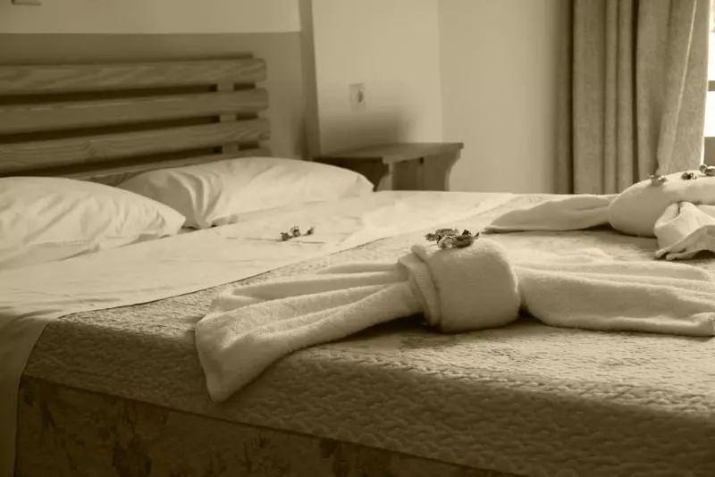 Stefania Studios By Estia