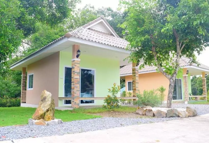 Hotelli Khowbuysi View Resort