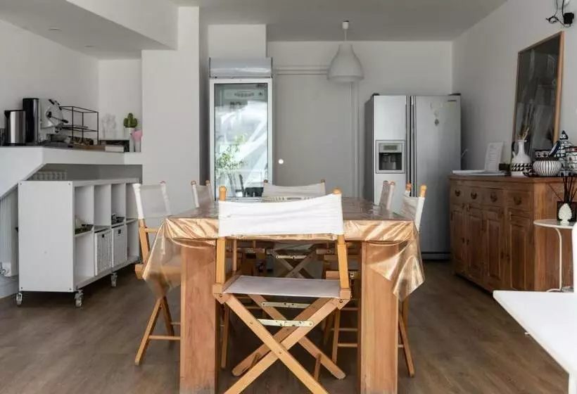 تختخواب و صبحانه Casa Rossa