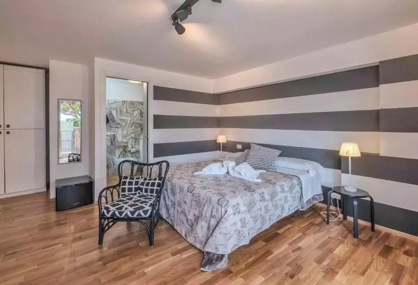 تختخواب و صبحانه Casa Rossa