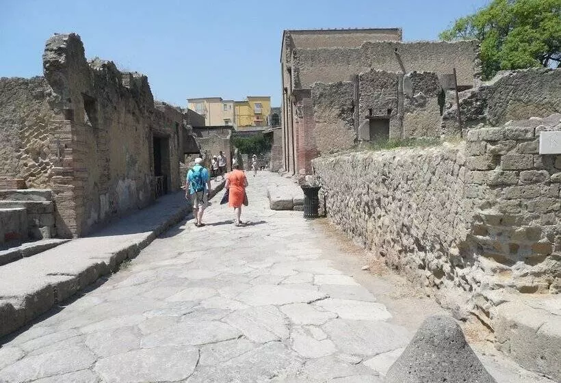 Nocleg ze śniadaniem I Papiri