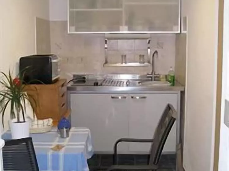 تختخواب و صبحانه La Casa Inglese