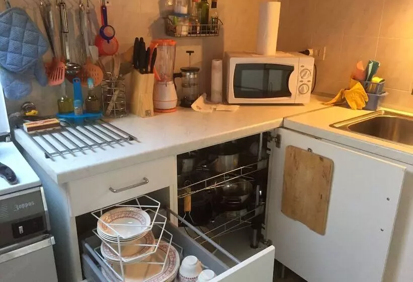 تختخواب و صبحانه La Casa Inglese