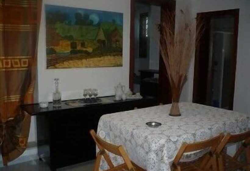 ベッドアンドブレックファースト L'isola Felice E Trulli Sotto Le Stelle