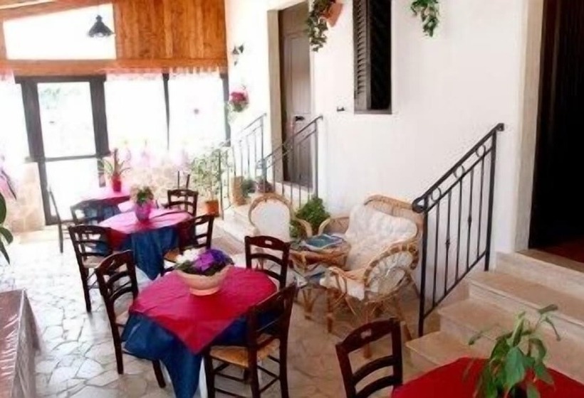 ベッドアンドブレックファースト L'isola Felice E Trulli Sotto Le Stelle