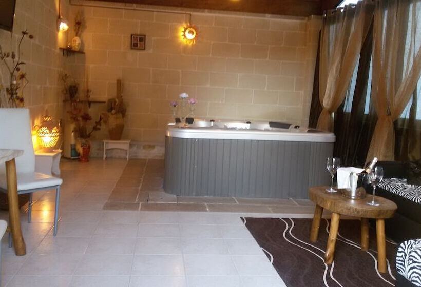 ベッドアンドブレックファースト L'isola Felice E Trulli Sotto Le Stelle