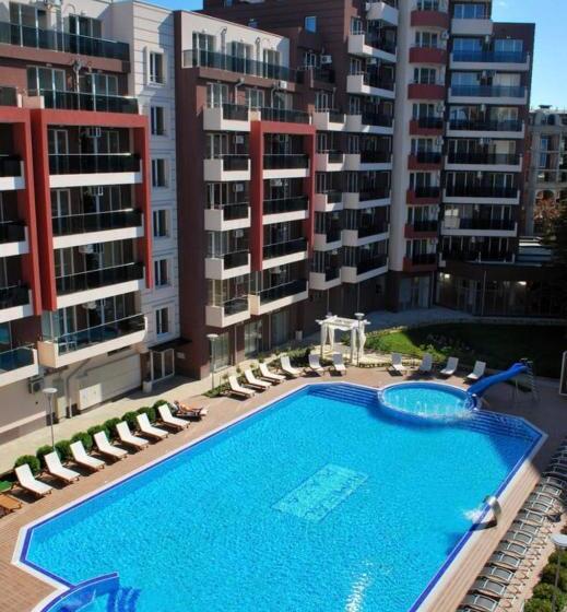 ホテル Admiral Plaza