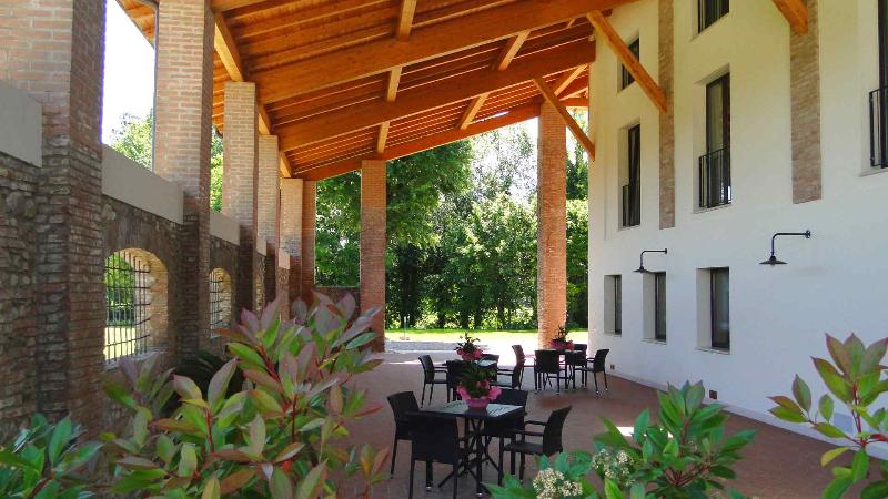 בית מלון כפרי Corte Della Rocca Bassa