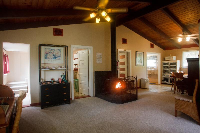 فندق Chalet Kilauea Collection - Inn At Volcano